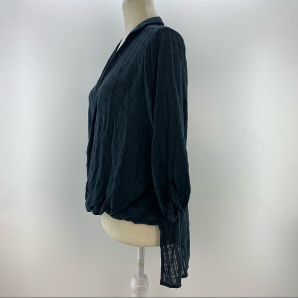 Urban Outfitters Silence & Noise Surplice Top - Picture 3 of 12